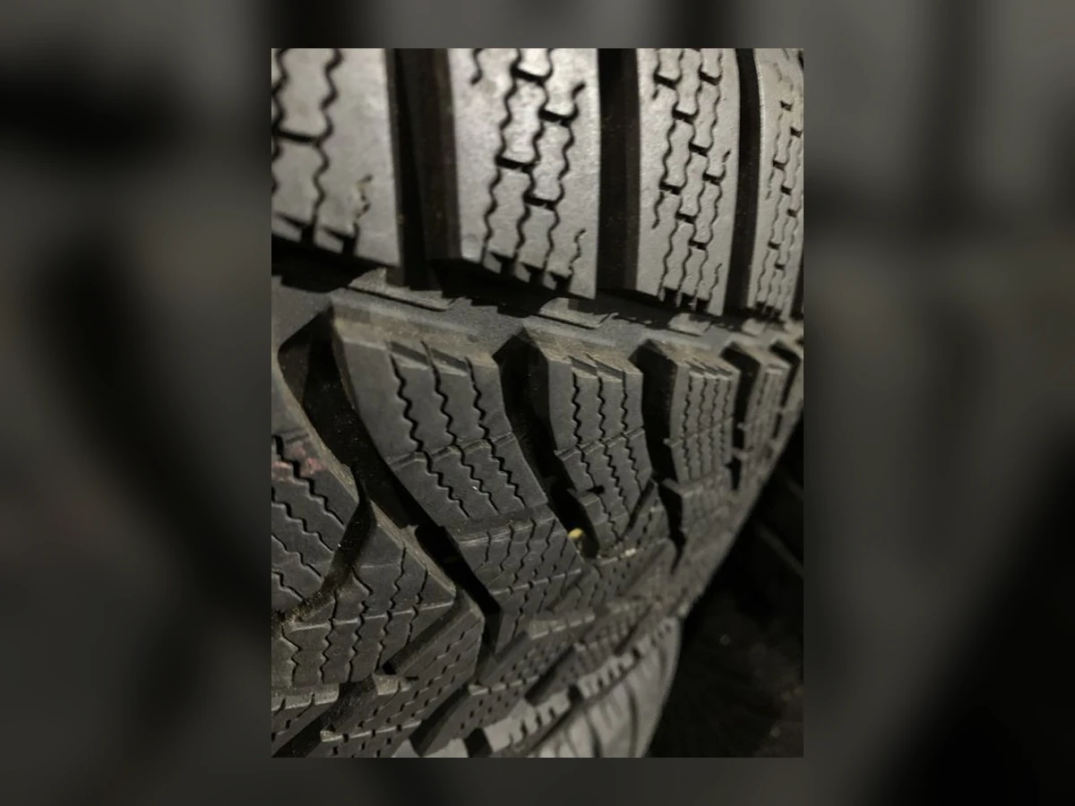 Dunlop — 225/45 R17 — Dunlop 225/45 R17 Зима (липучка) 4 шт (Комплект) — 6.5
