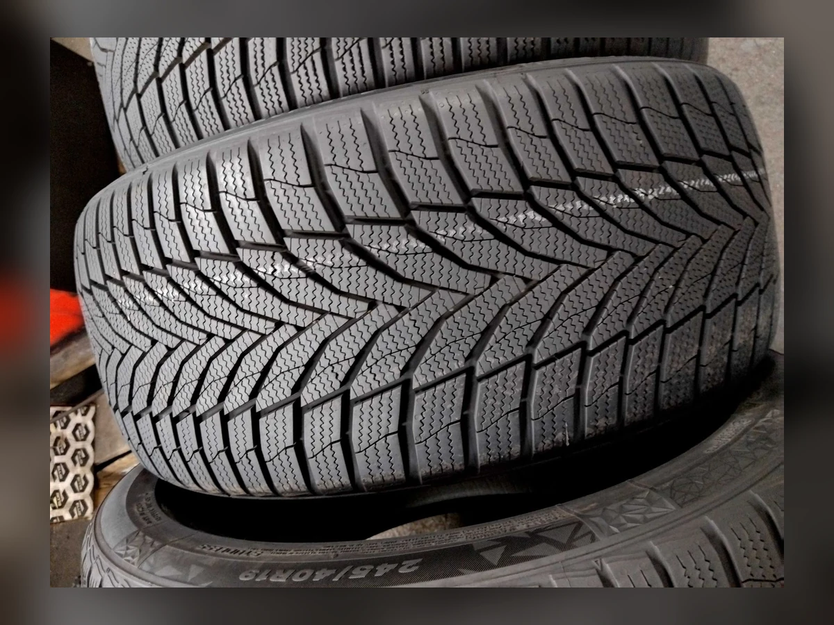 Nexen — Nexen 245/40 R19 — 245/40 R19