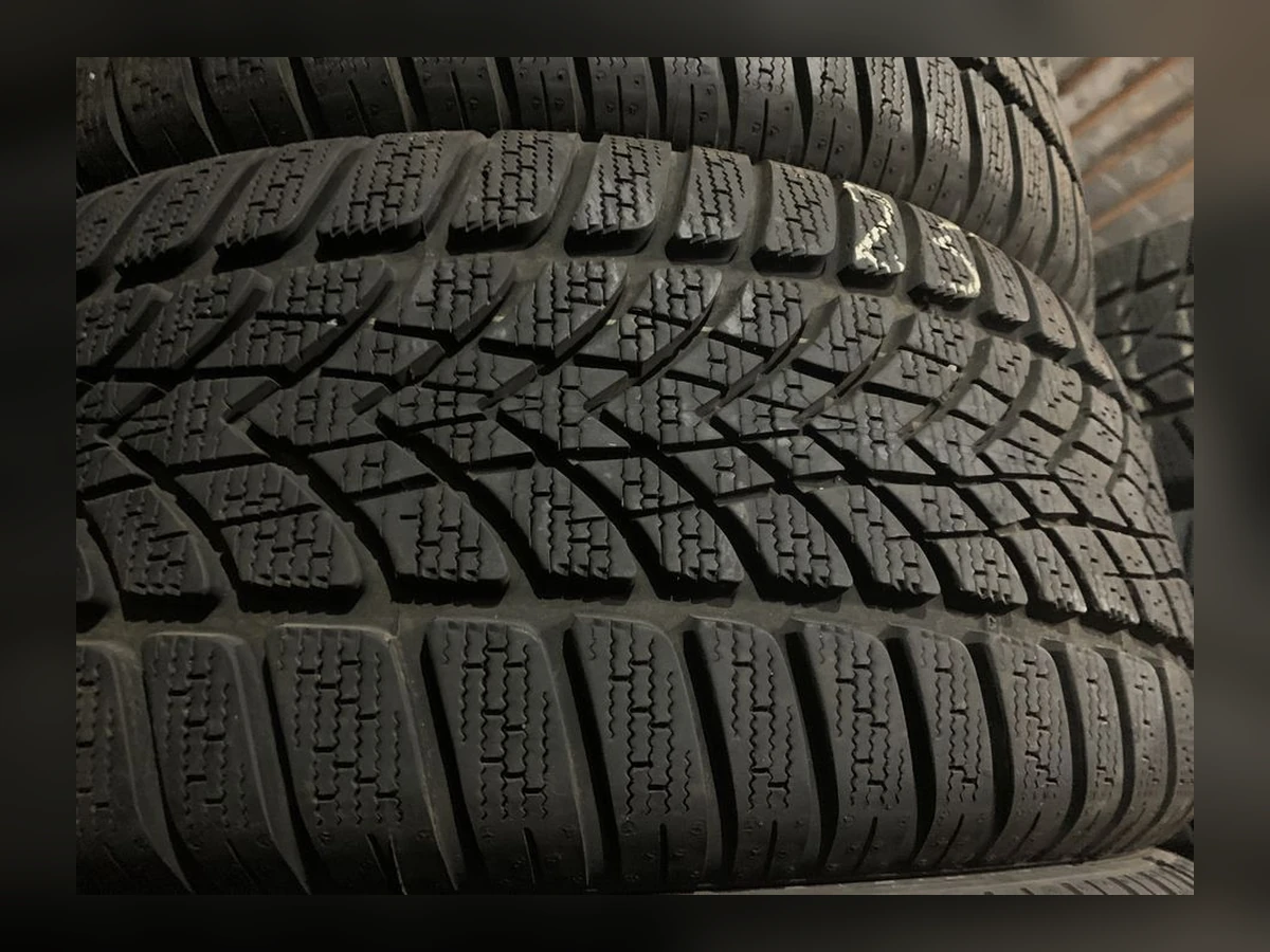 Dunlop — 225/50 R17 — Dunlop 225/50 R17 Зима (липучка) 4 шт (Комплект) — 6.5