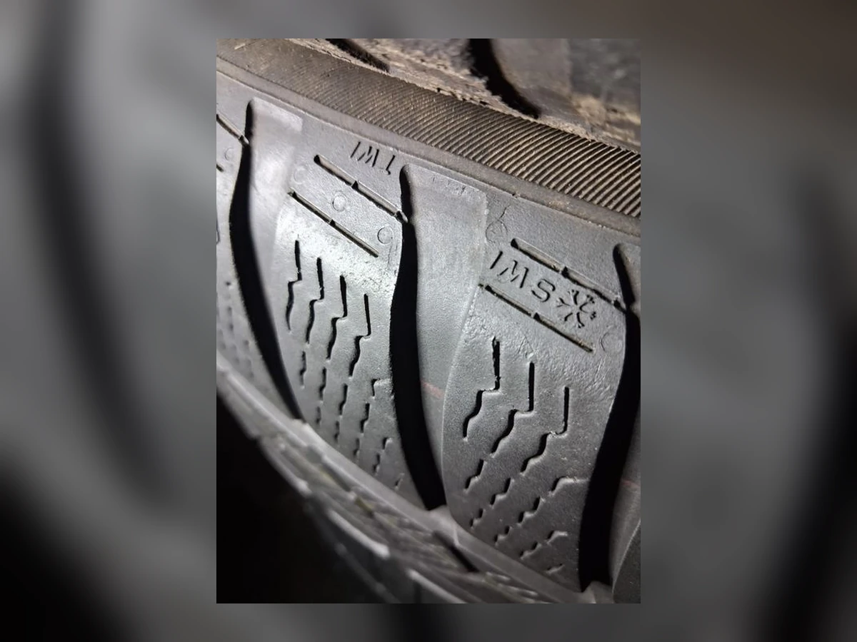 Michelin — 225/60 R18 — Michelin 225/60 R18 Зима (липучка) 4 шт (Комплект) — 6.0
