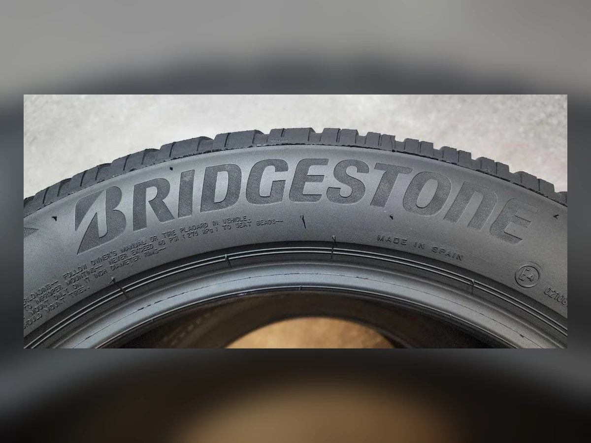 Bridgestone — 205/55 R17 — Bridgestone 205/55 R17 Зима (липучка) 4 шт (Комплект) — 6.0