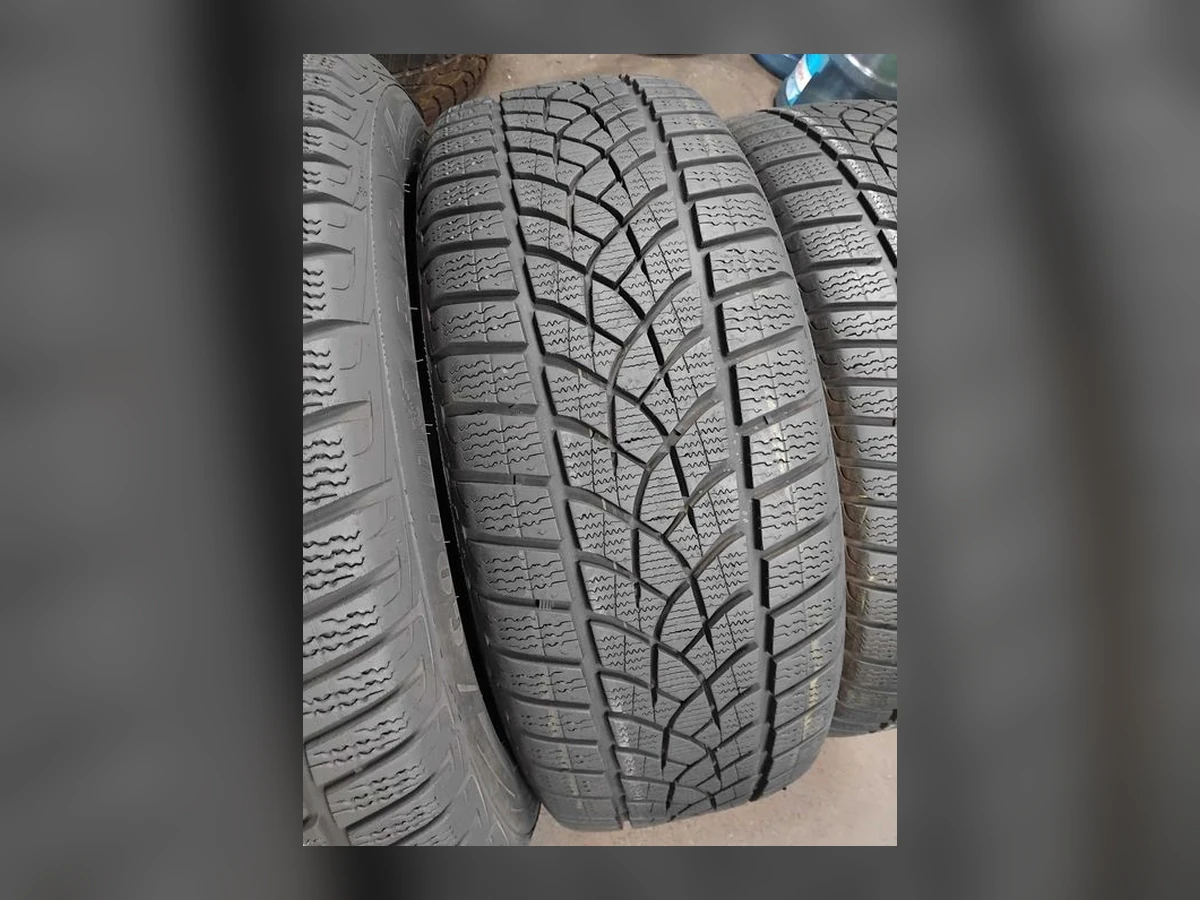 Goodyear — 235/55 R18 — Goodyear 235/55 R18 Зима (липучка) 4 шт (Комплект) — 5.5