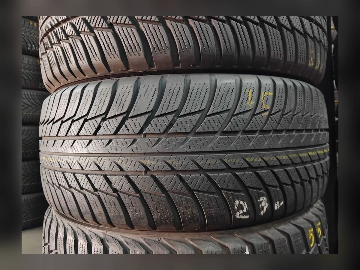 Bridgestone — 225/45 R18 — Bridgestone 225/45 R18 Зима (липучка) 4 шт (Комплект) — 5.5