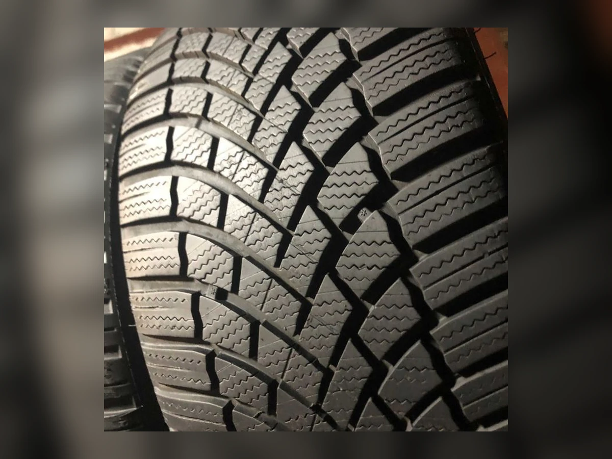 Bridgestone — 225/40 R18 — Bridgestone 225/40 R18 Зима (липучка) 4 шт (Комплект) — 6.5