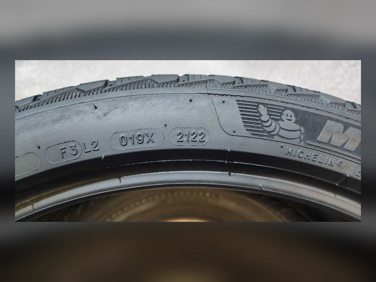 Michelin — 255/40 R20 — Michelin 255/40 R20 Зима (липучка) 2 шт (Пара) — 6.0