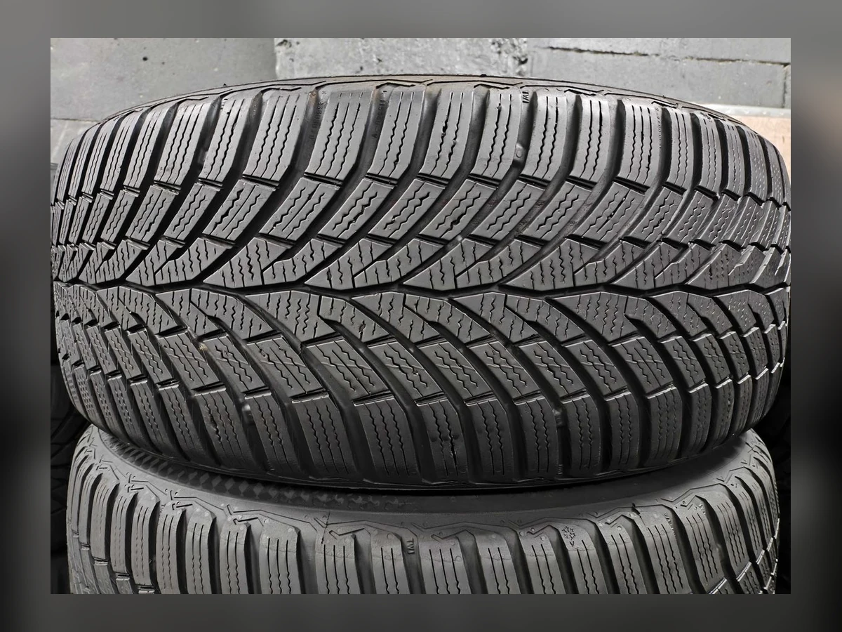 Continental — 225/50 R17 — Continental 225/50 R17 Зима (липучка) 4 шт (Комплект) — 5.5