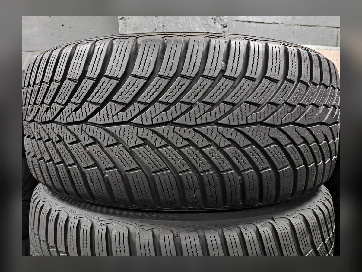 Continental — 225/50 R17 — Continental 225/50 R17 Зима (липучка) 4 шт (Комплект) — 5.5