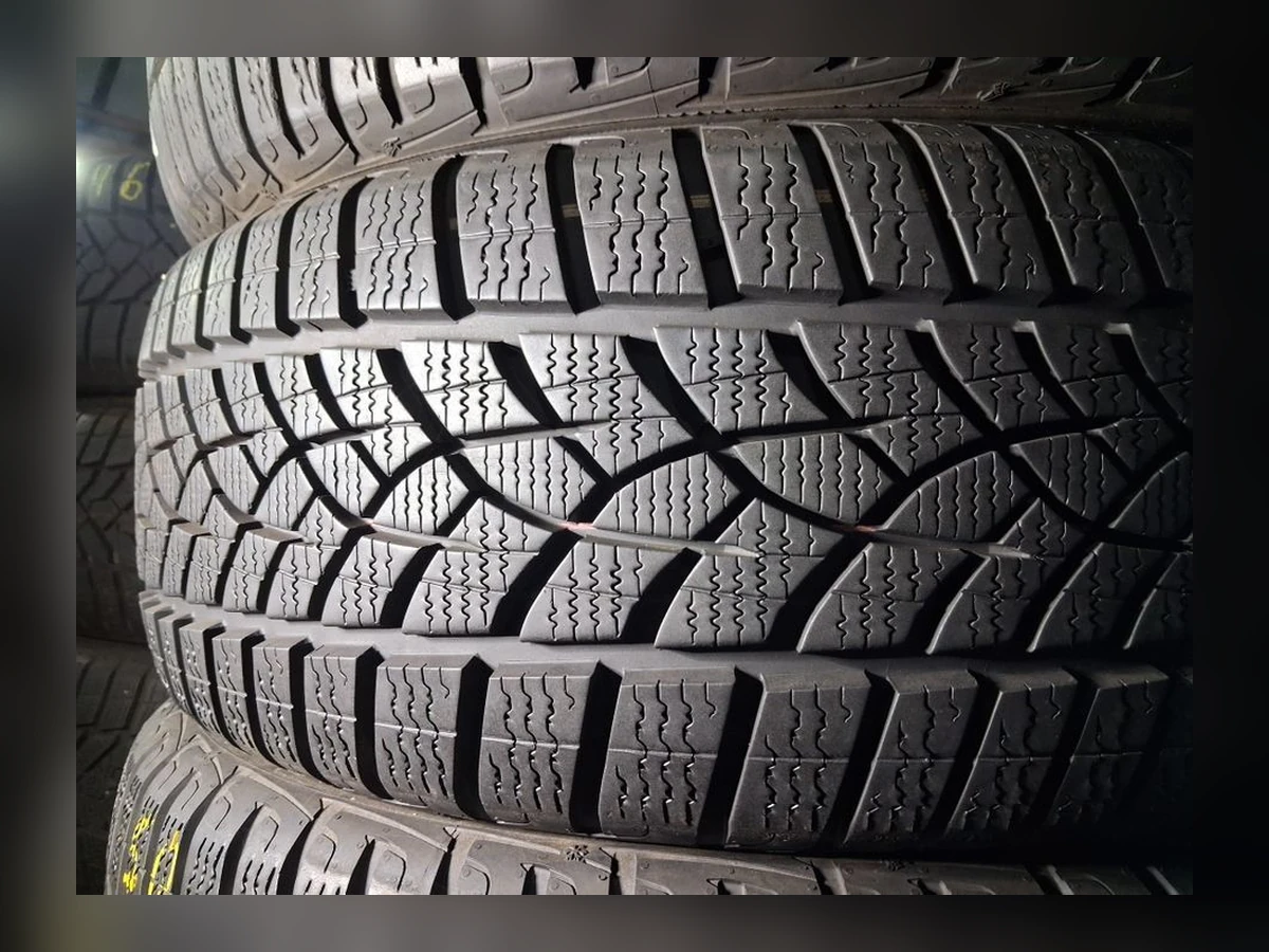 Goodyear — 205/55 R16 — Goodyear 205/55 R16 Зима (липучка) 4 шт (Комплект) — 3.5