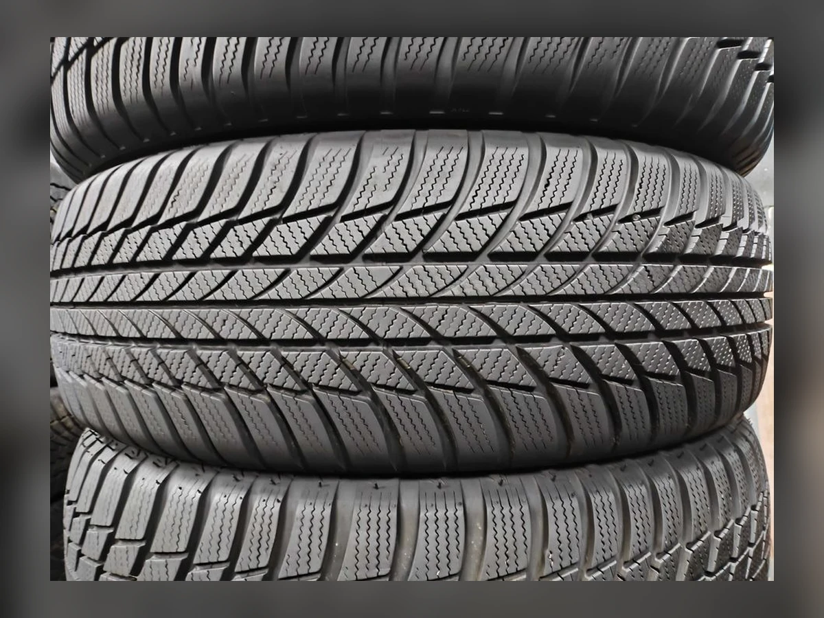 Bridgestone — 215/65 R17 — Bridgestone 215/65 R17 Зима (липучка) 4 шт (Комплект) — 7.5