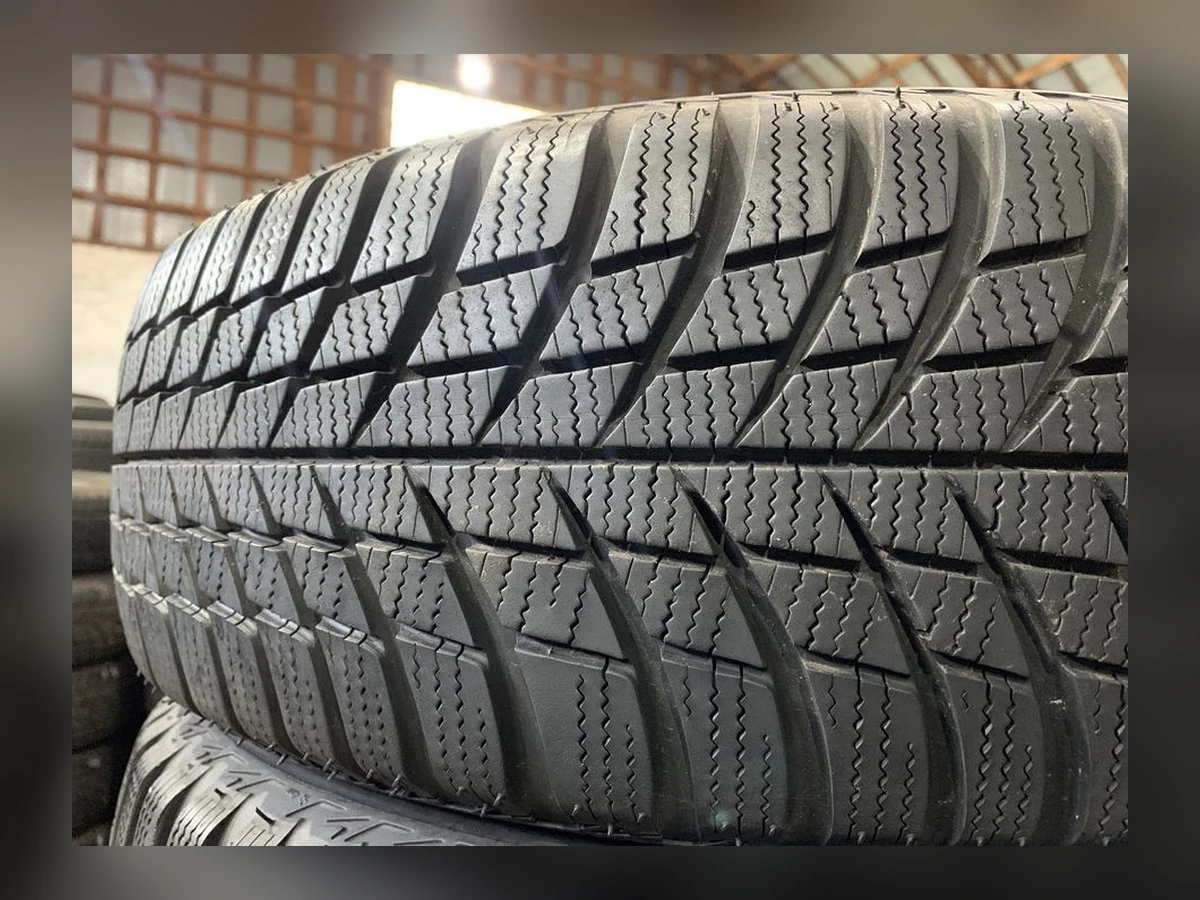 Bridgestone — 205/55 R16 — Bridgestone 205/55 R16 Зима (липучка) 4 шт (Комплект) — 6.5