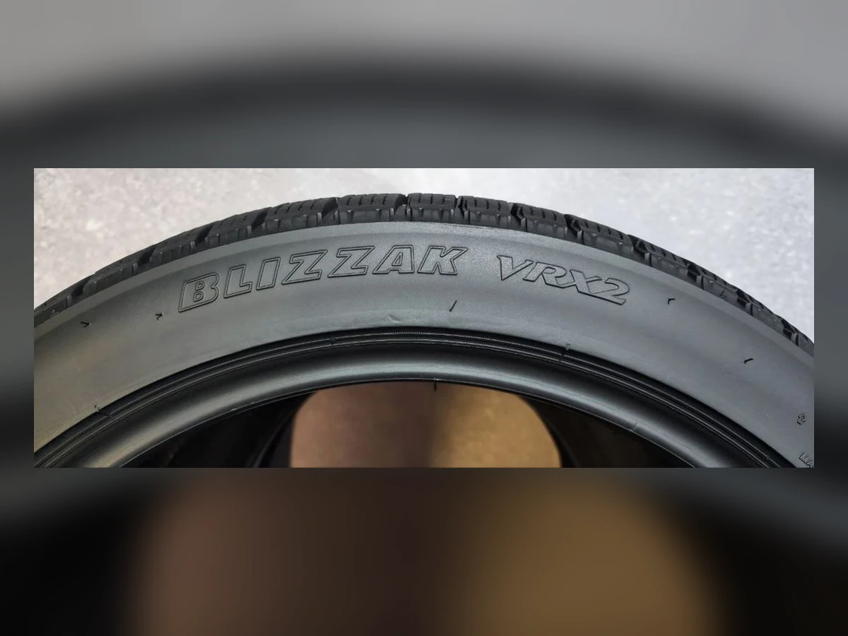 Bridgestone — 245/40 R18 — Bridgestone 245/40 R18 Зима (липучка) 4 шт (Комплект) — 6.0