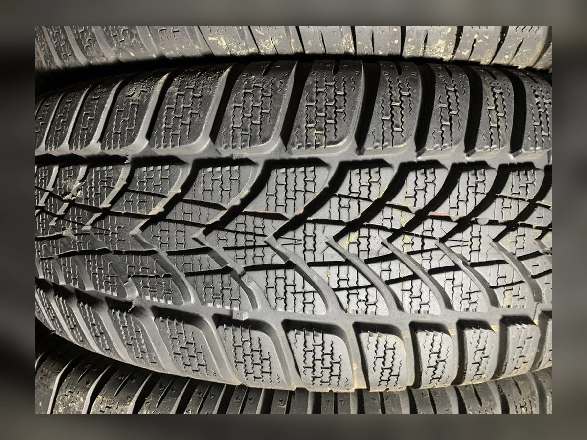 Dunlop — 205/55 R16 — Dunlop 205/55 R16 Зима (липучка) 4 шт (Комплект) — 6.0
