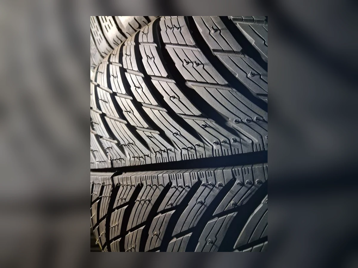 Michelin — 245/40 R20 — Michelin 245/40 R20 Зима (липучка) 2 шт (Пара) — 7.0