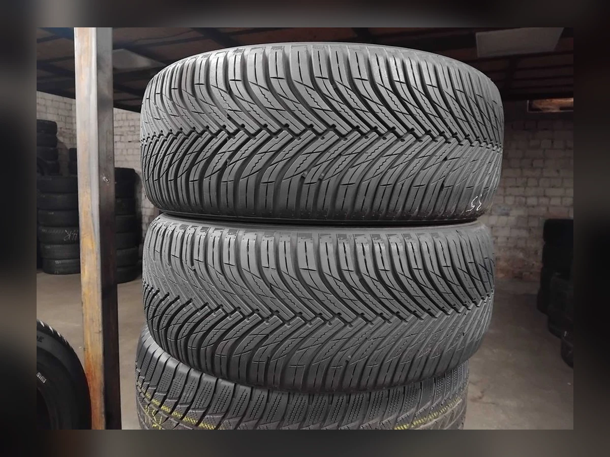 Maxxis — 225/50 R18 — Maxxis 225/50 R18 Всесезонка 2 шт (Пара) — 5.5