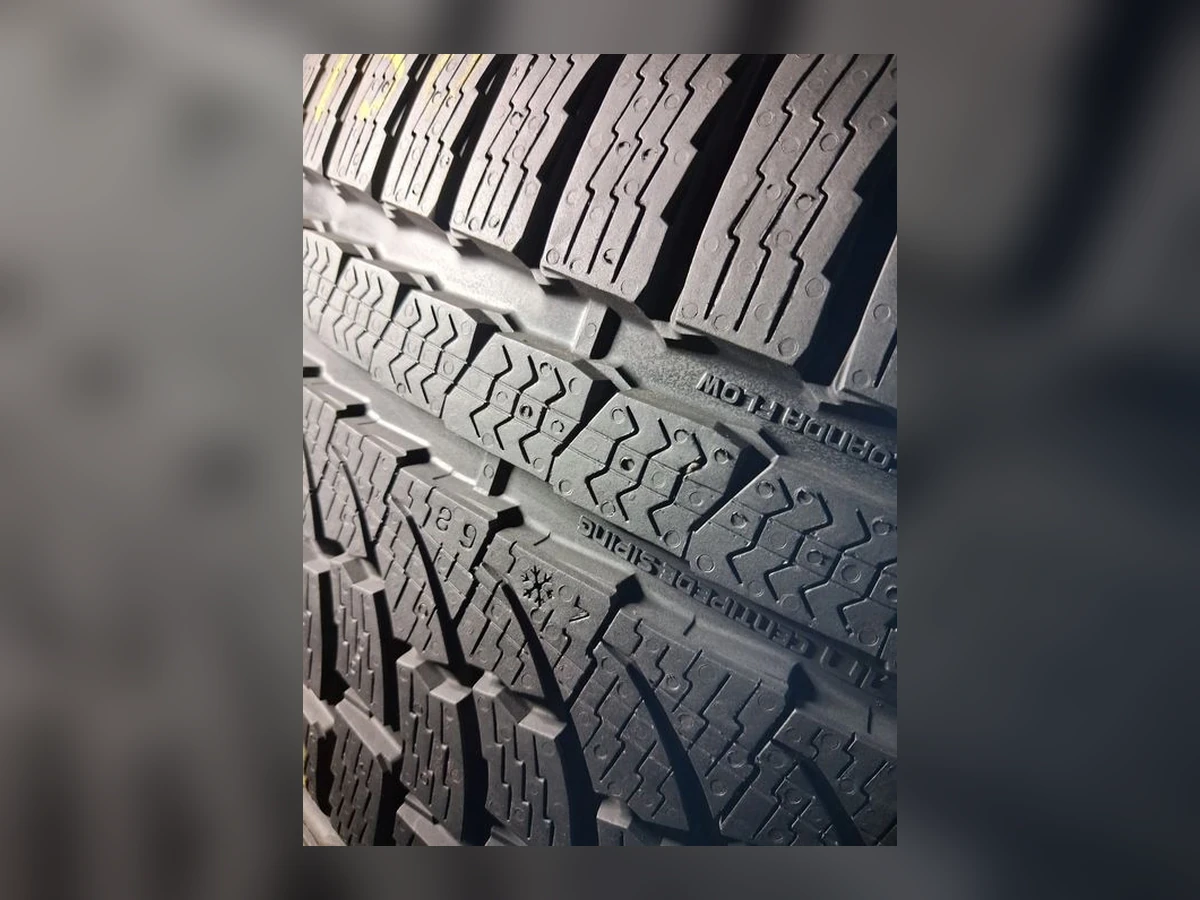 Michelin — 245/40 R20 — Michelin 245/40 R20 Зима (липучка) 2 шт (Пара) — 7.0