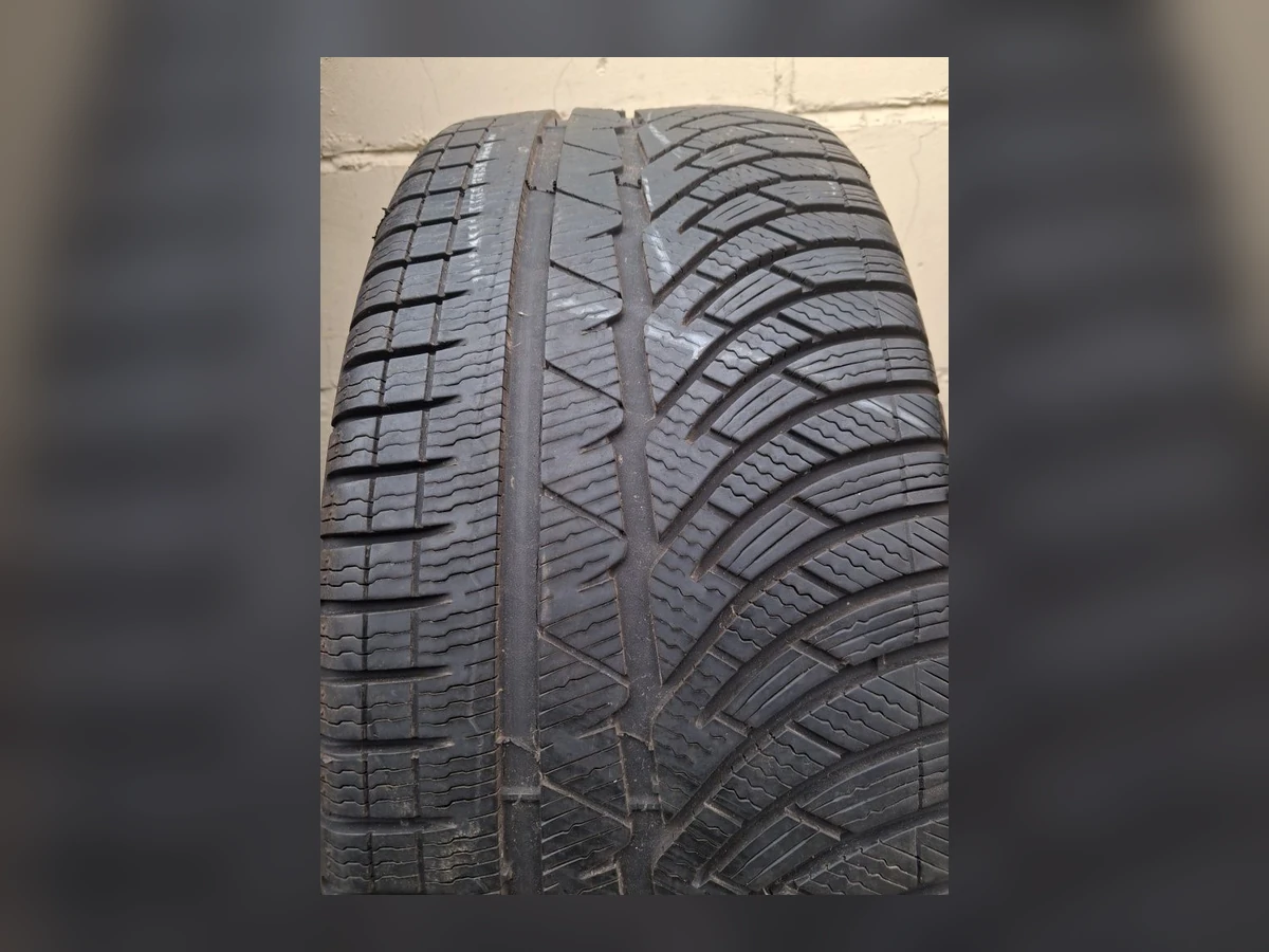 Michelin — 235/40 R18 — Michelin 235/40 R18 Зима (липучка) 1 шт (Одиночка) — 6.5