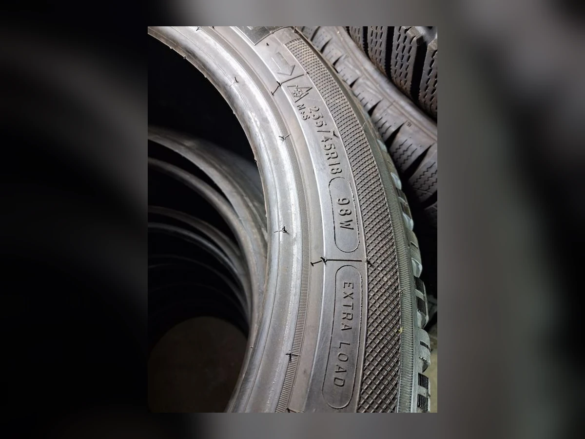 Michelin — 235/45 R18 — Michelin 235/45 R18 Всесезонка 2 шт (Пара) — 6.5