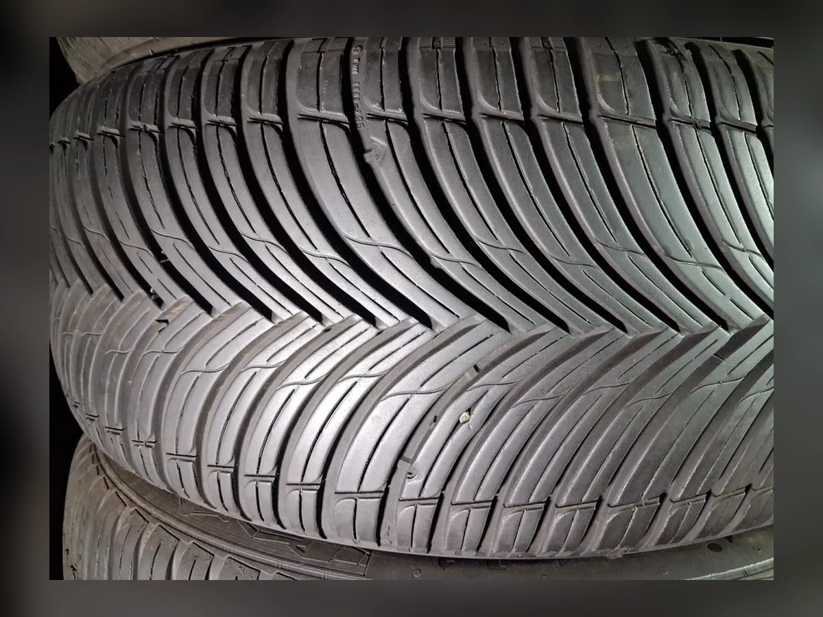 Michelin — 235/45 R18 — Michelin 235/45 R18 Всесезонка 2 шт (Пара) — 6.5