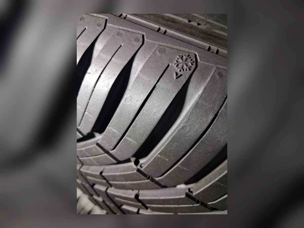 Michelin — 235/55 R18 — Michelin 235/55 R18 Всесезонка 4 шт (Комплект) — 3.5
