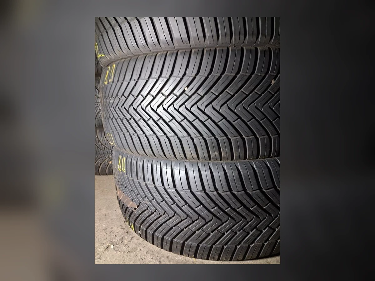 Michelin — 235/50 R18 — Michelin 235/50 R18 Всесезонка 4 шт (Комплект) — 6.5