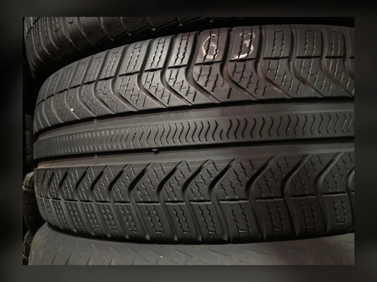 Pirelli — 235/55 R18 — Pirelli 235/55 R18 Всесезонка 2 шт (Пара) — 6.5