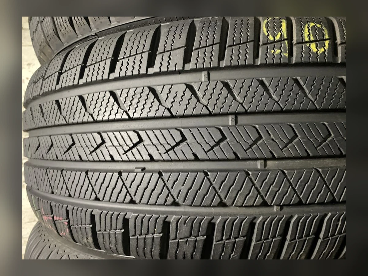 Vredestein — 235/50 R20 — Vredestein 235/50 R20 Всесезонка 2 шт (Пара) — 7.5