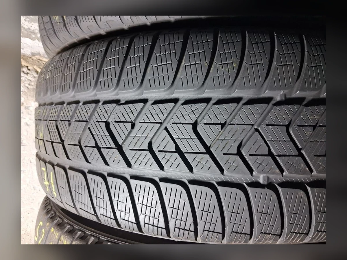 Pirelli — 235/55 R19 — Pirelli 235/55 R19 Зима (липучка) 4 шт (Комплект) — 4.0