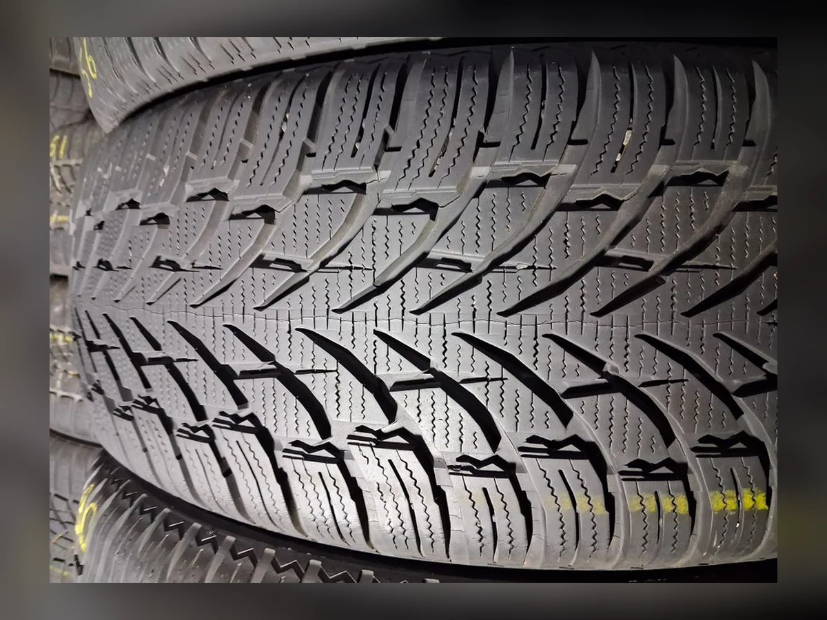 Nokian — 235/55 R19 — Nokian 235/55 R19 Зима (липучка) 4 шт (Комплект) — 6.5