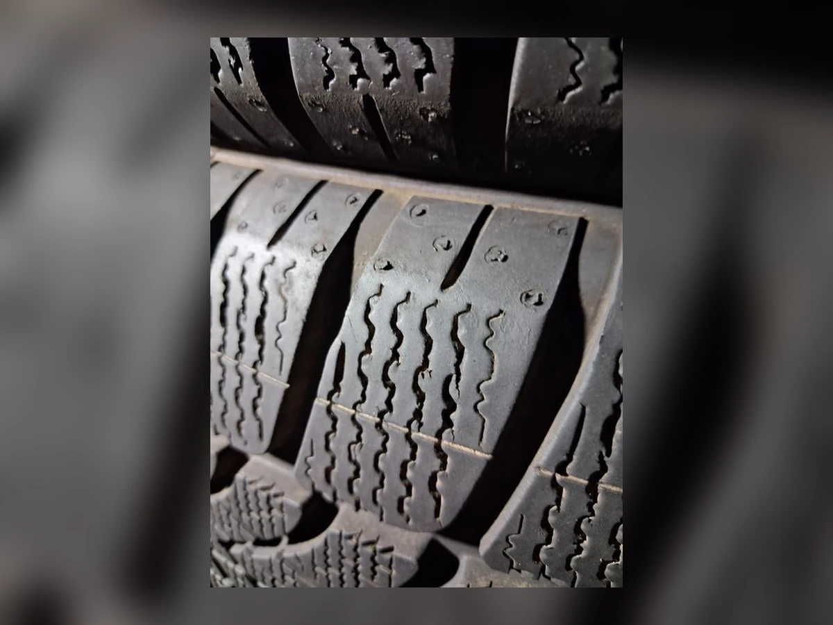 Dunlop — 235/55 R19 — Dunlop 235/55 R19 Зима (липучка) 2 шт (Пара) — 3.5