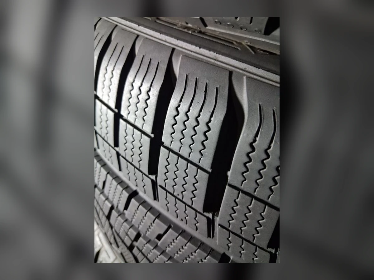 Hankook — 235/55 R19 — Hankook 235/55 R19 Зима (липучка) 4 шт (Комплект) — 4.0