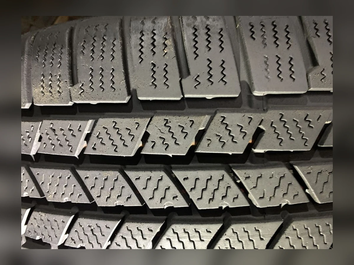 Continental — 235/55 R19 — Continental 235/55 R19 Зима (липучка) 4 шт (Комплект) — 6.0