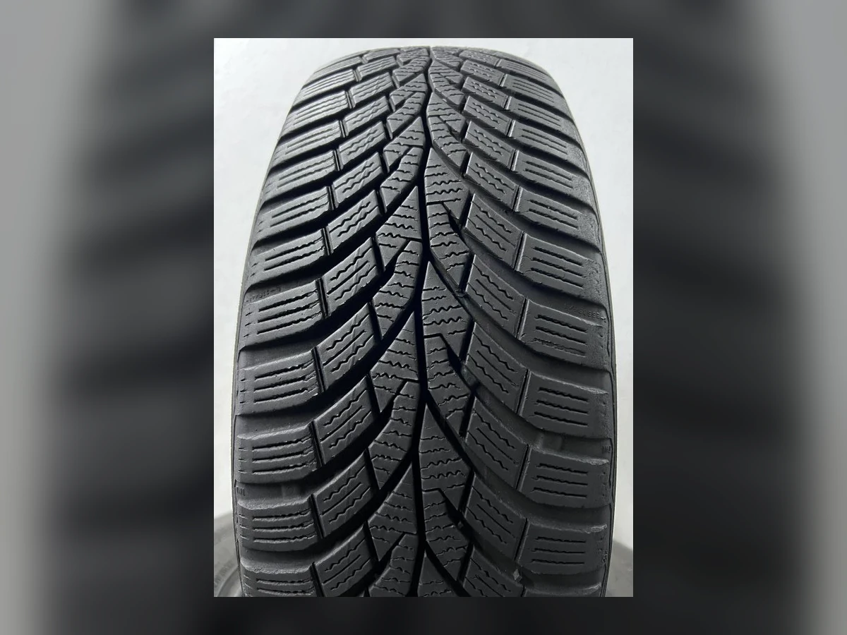 Continental — 205/60 R16 — Continental 205/60 R16 Зима (липучка) 2 шт (Пара) — 6.5