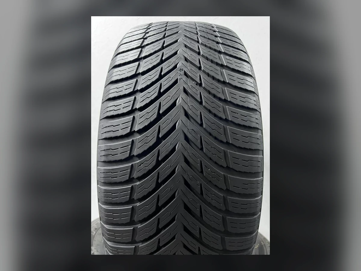 Nokian — 255/50 R19 — Nokian 255/50 R19 Всесезонка 2 шт (Пара) — 7.0