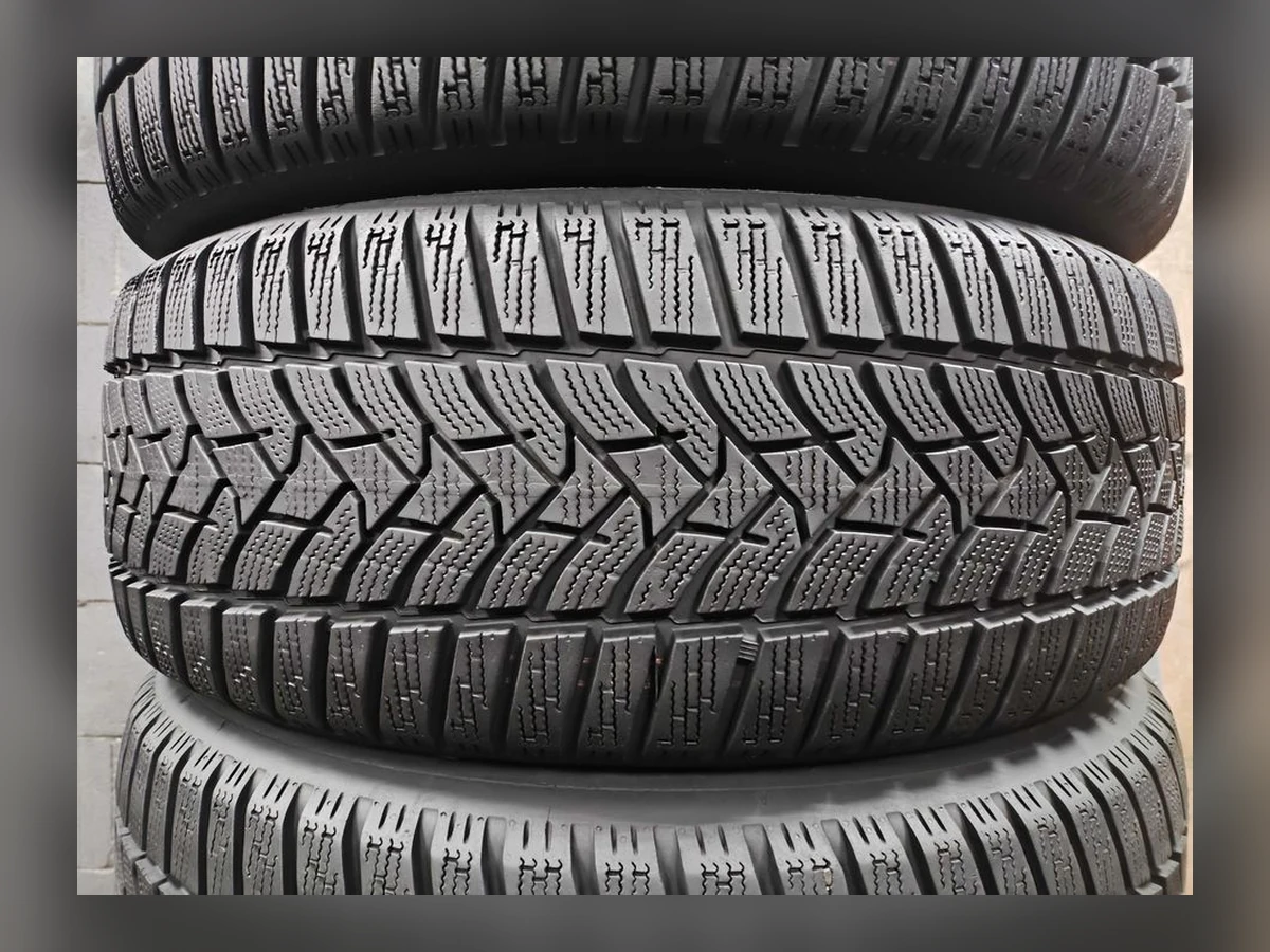 Dunlop — 215/55 R17 — Dunlop 215/55 R17 Зима (липучка) 4 шт (Комплект) — 5.5