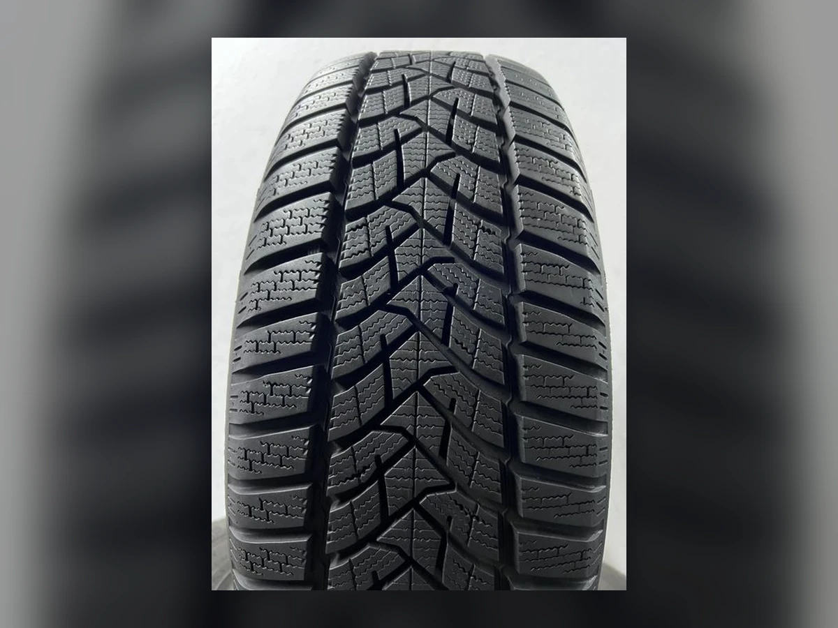Dunlop — 215/65 R16 — Dunlop 215/65 R16 Зима (липучка) 2 шт (Пара) — 8.5+ (Новая)
