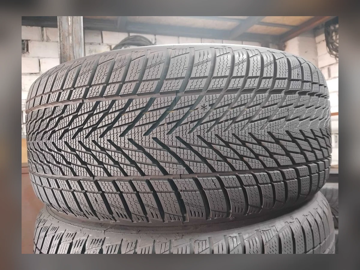 Goodyear — 245/40 R19 — Goodyear 245/40 R19 Зима (липучка) 2 шт (Пара) — 5.5