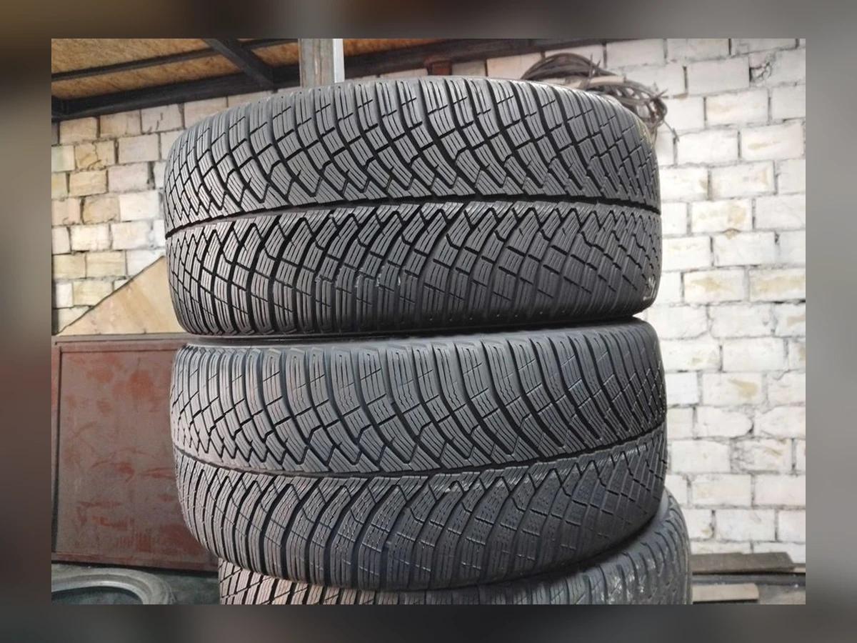 Pirelli — 245/40 R19 — Pirelli 245/40 R19 Зима (липучка) 2 шт (Пара) — 5.5