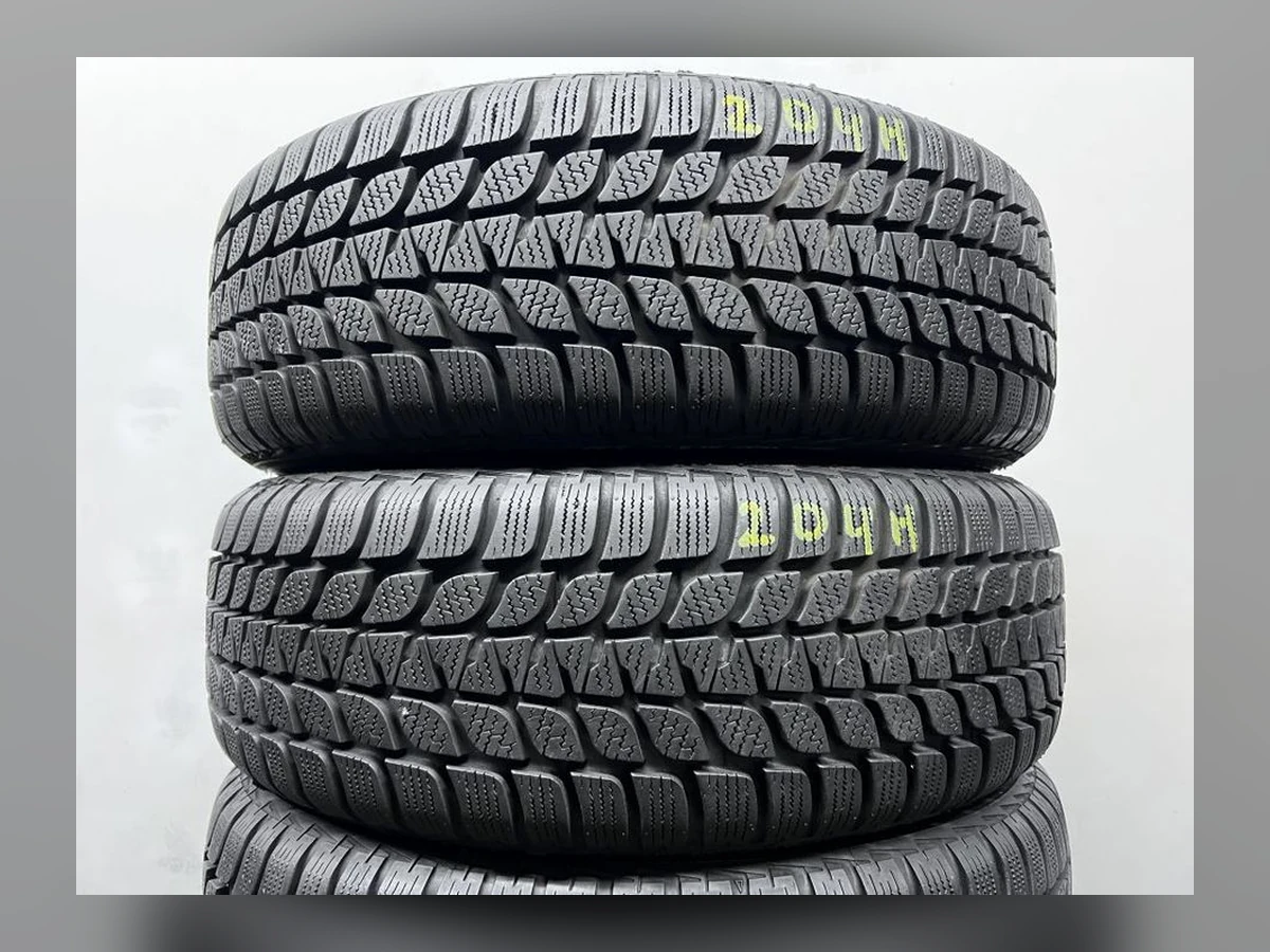 Bridgestone — 195/65 R15 — Bridgestone 195/65 R15 Зима (липучка) 4 шт (Комплект) — 8.5+ (Новая)