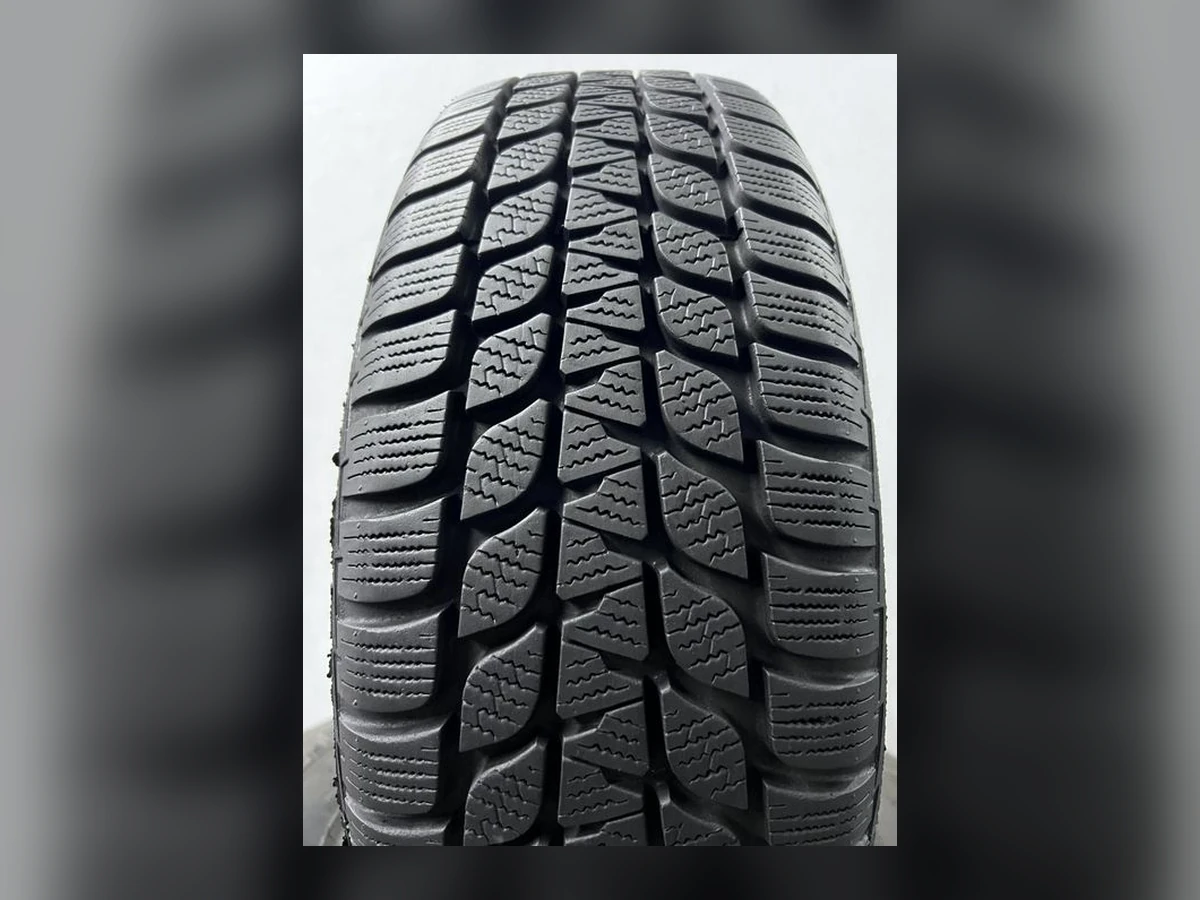 Bridgestone — 195/65 R15 — Bridgestone 195/65 R15 Зима (липучка) 4 шт (Комплект) — 8.5+ (Новая)