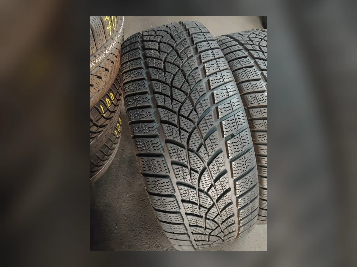 Goodyear — 235/55 R19 — Goodyear 235/55 R19 Зима (липучка) 2 шт (Пара) — 5.5