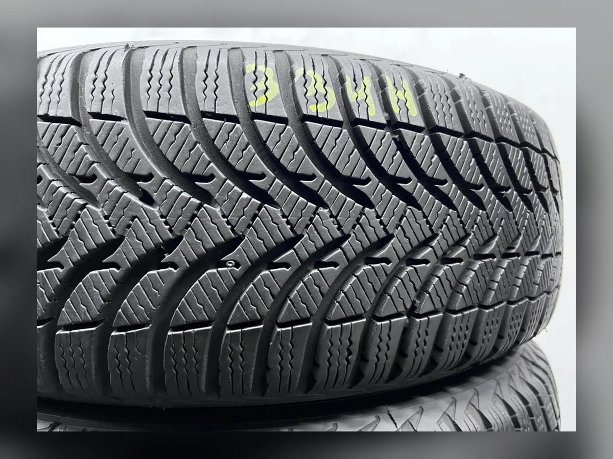 Michelin — 205/60 R16 — Michelin 205/60 R16 Зима (липучка) 4 шт (Комплект) — 8.5+ (Новая)