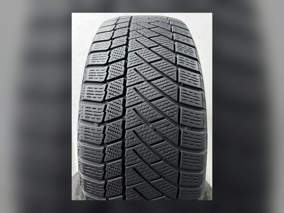 Continental — 235/60 R18 — Continental 235/60 R18 Зима (липучка) 4 шт (Комплект) — 5.0