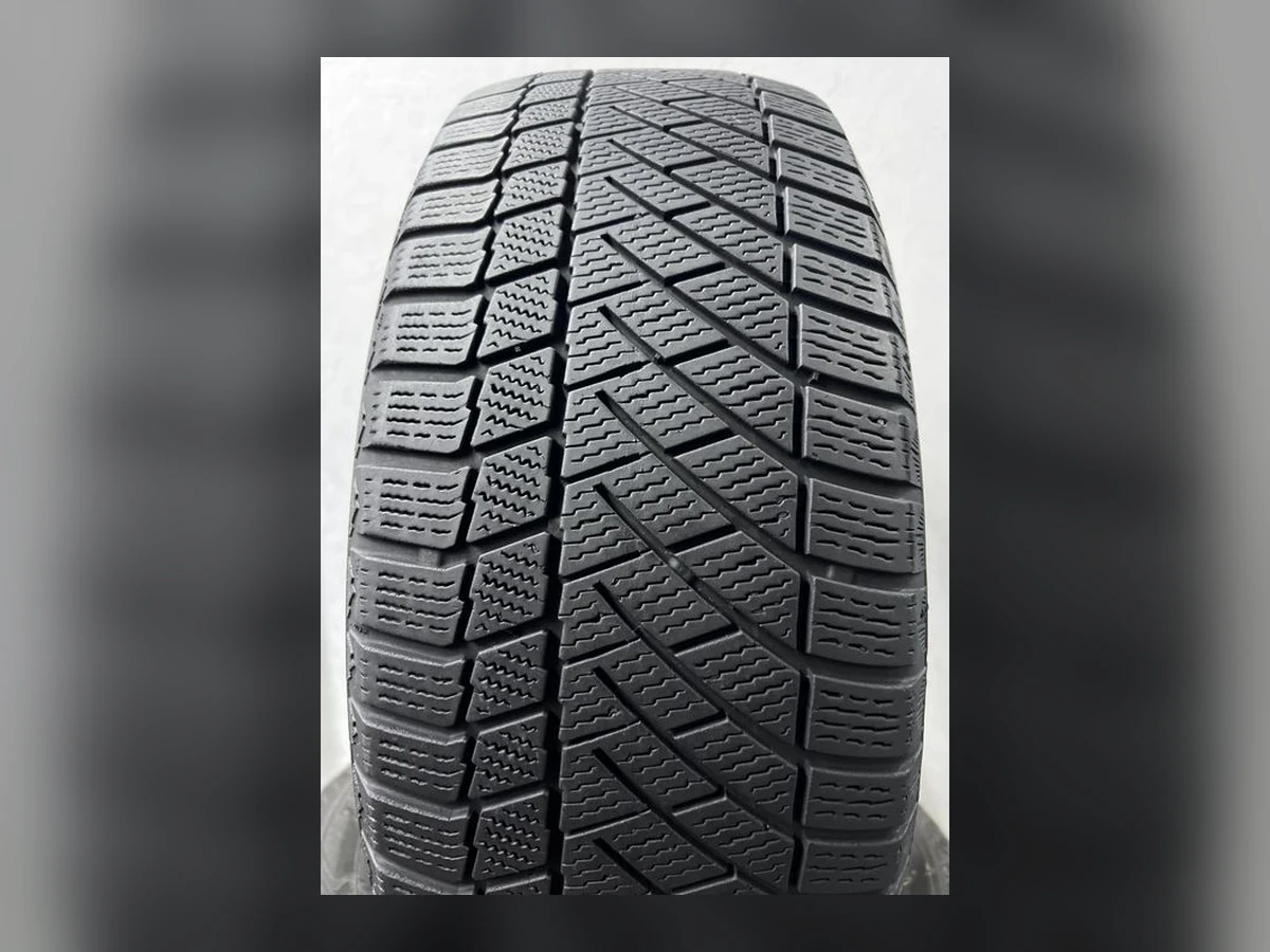 Continental — 235/60 R18 — Continental 235/60 R18 Зима (липучка) 4 шт (Комплект) — 5.0