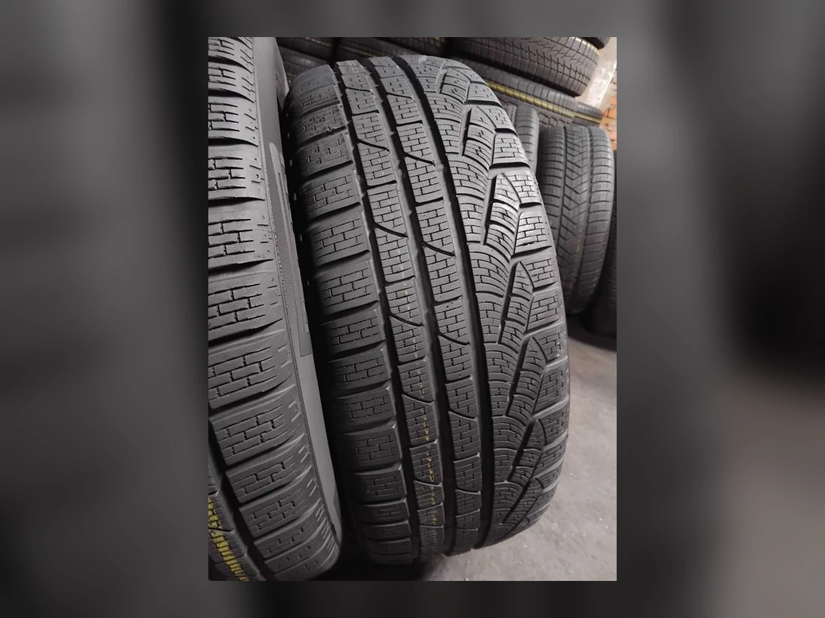 Pirelli — 235/55 R18 — Pirelli 235/55 R18 Зима (липучка) 4 шт (Комплект) — 5.5