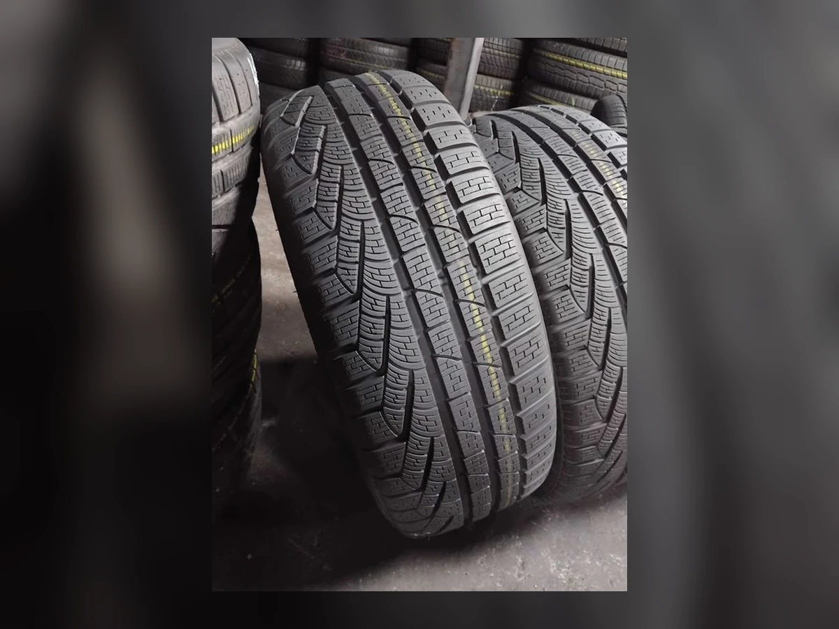 Pirelli — 235/55 R18 — Pirelli 235/55 R18 Зима (липучка) 4 шт (Комплект) — 5.5
