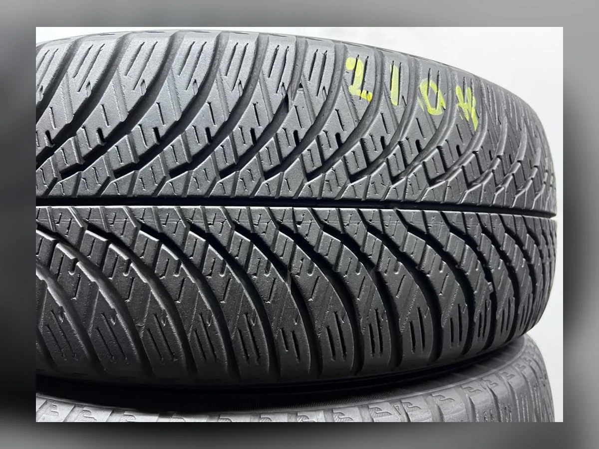 Yokohama — 215/60 R17 — Yokohama 215/60 R17 Всесезонка 2 шт (Пара) — 5.5