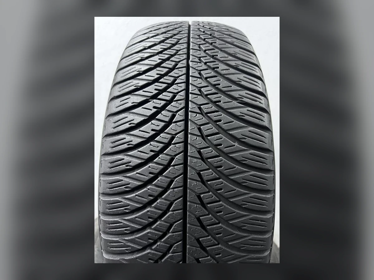 Yokohama — 215/60 R17 — Yokohama 215/60 R17 Всесезонка 2 шт (Пара) — 5.5