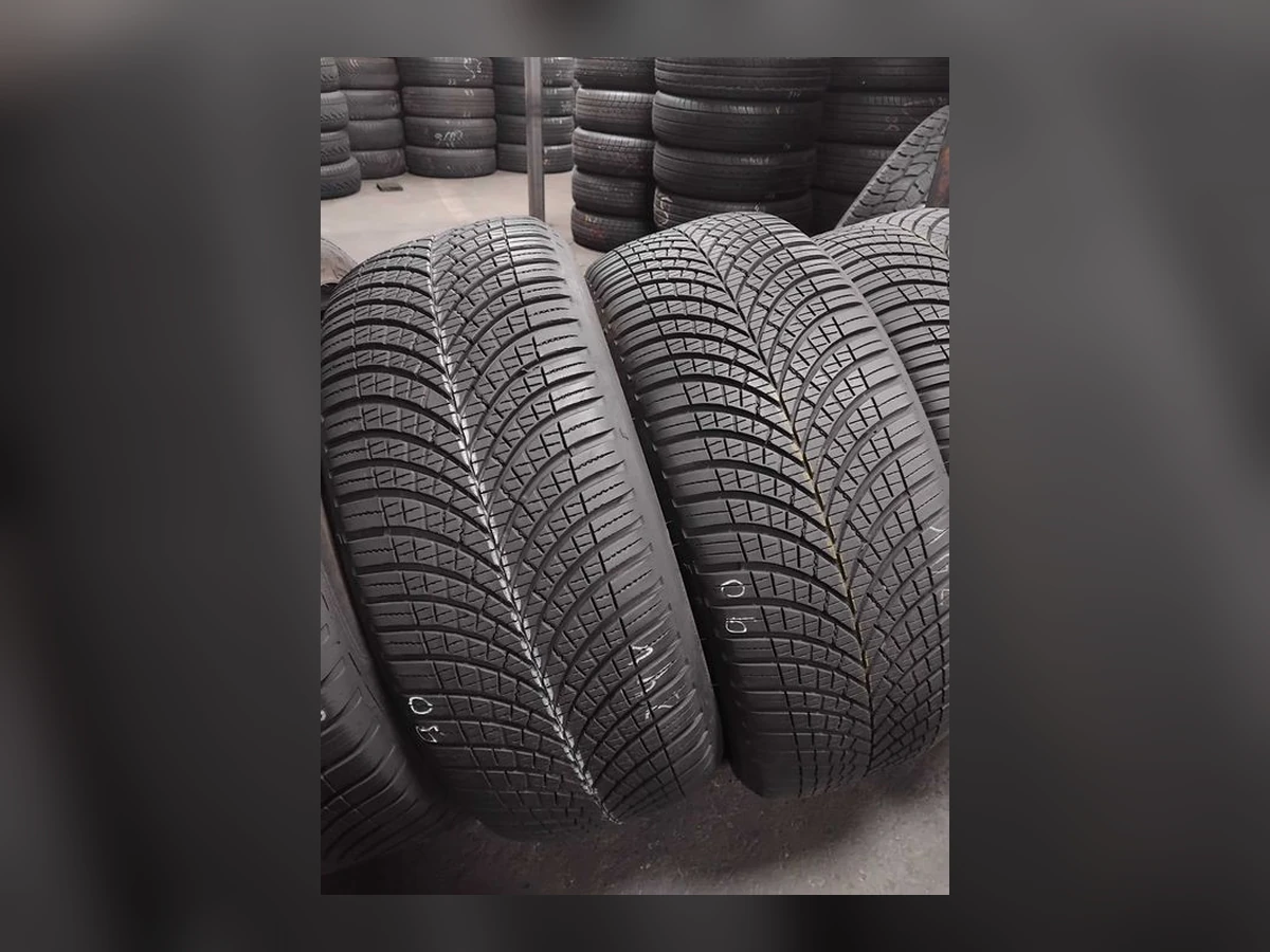 Goodyear — 245/45 R19 — Goodyear 245/45 R19 Всесезонка 4 шт (Комплект) — 7.5