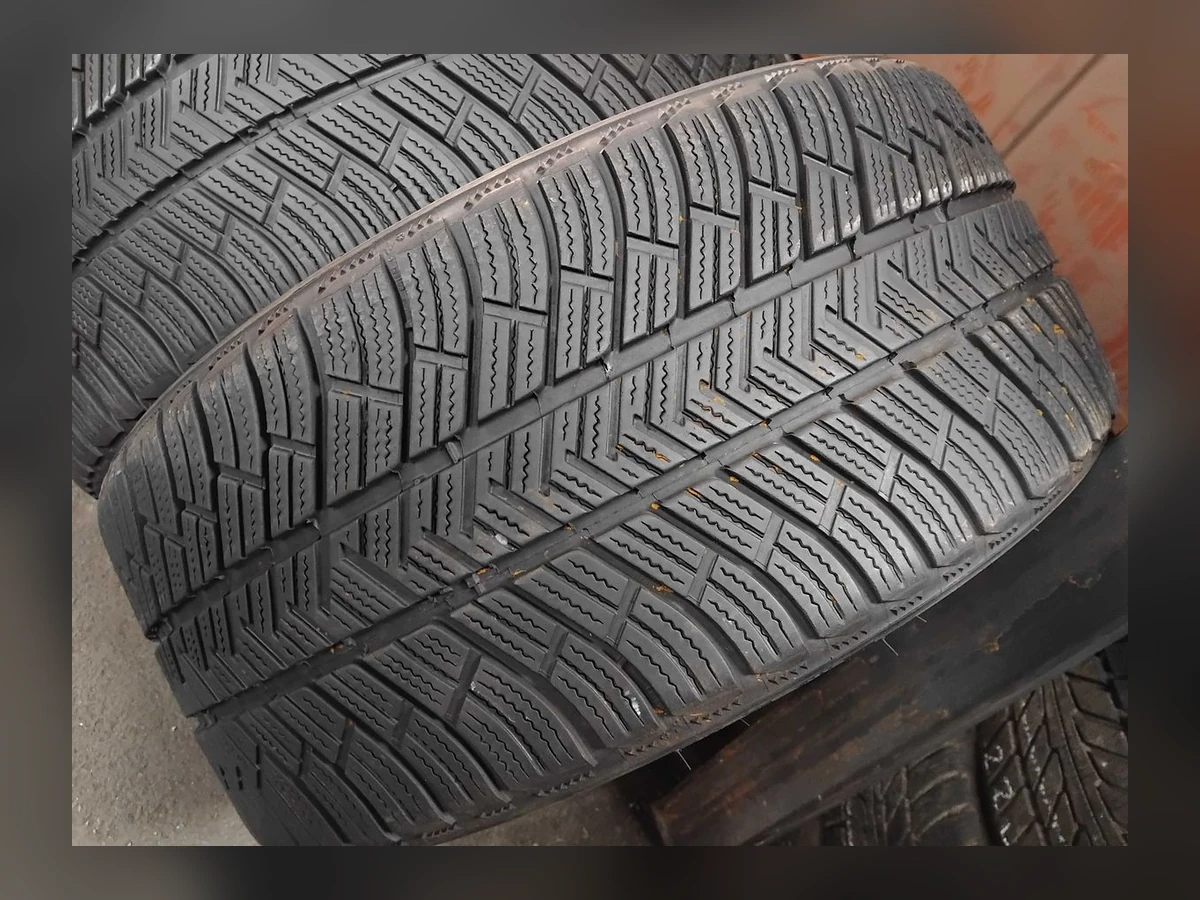 Michelin — Michelin 235/40 R19 — 235/40 R19