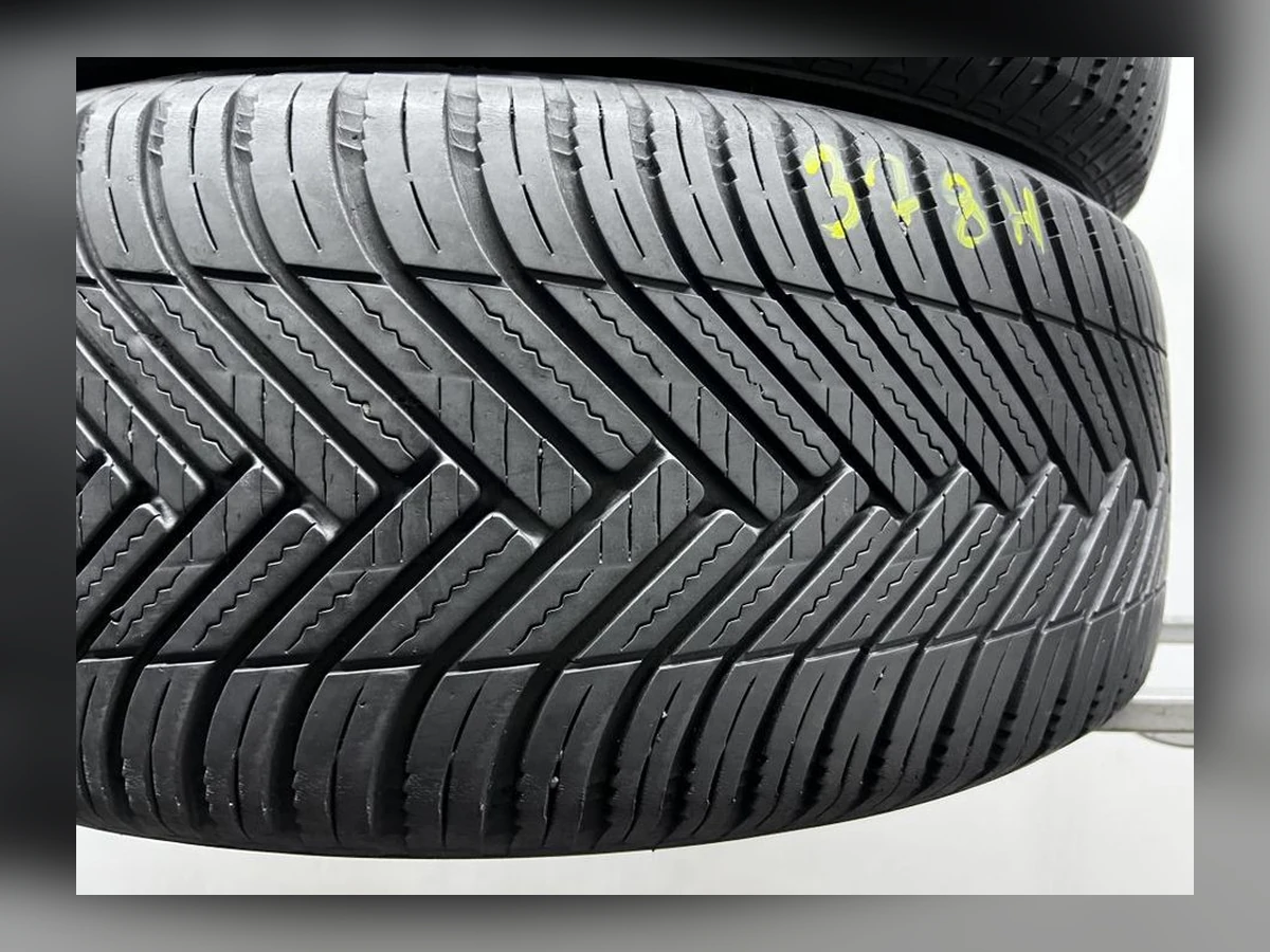 Hankook — 235/55 R18 — Hankook 235/55 R18 Всесезонка 2 шт (Пара) — 6.5